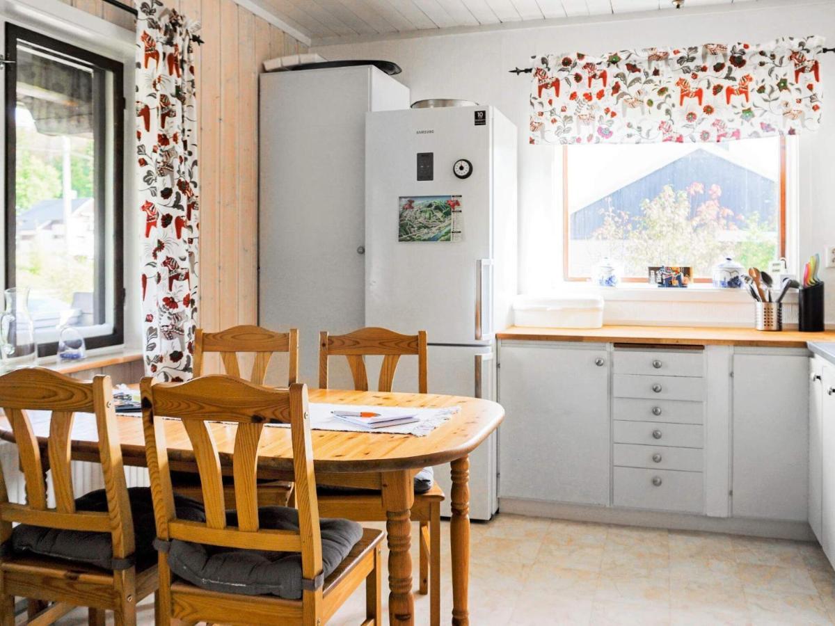 8 Person Holiday Home In Lima Екстериор снимка