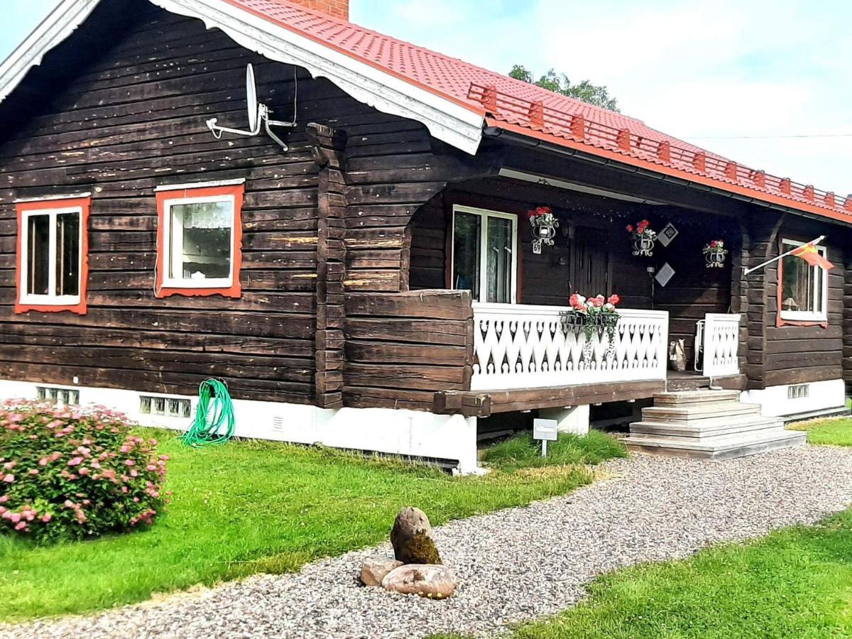 8 Person Holiday Home In Lima Екстериор снимка